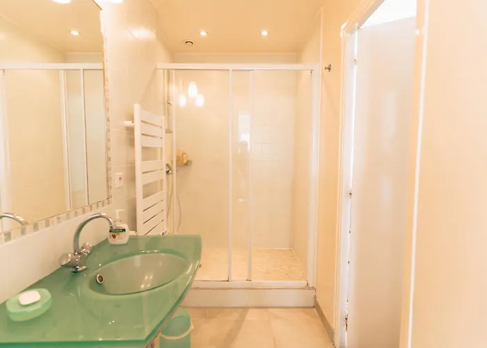 Beautiful 90m Seafront * Trouville-sur-Mer